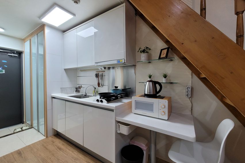 선릉역 풀옵션.복층집