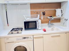 Gangnam Station, 3-minute walk, fully furnish 10th image