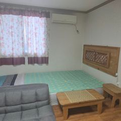 핑크하우스 방 이미지