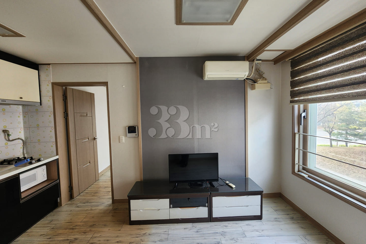 Unit 203, Two-Room Apartment, Cheongdang-dong 0th image