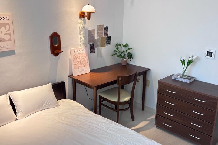 Myeong-dong/Chungmuro 2-room unit 3th image