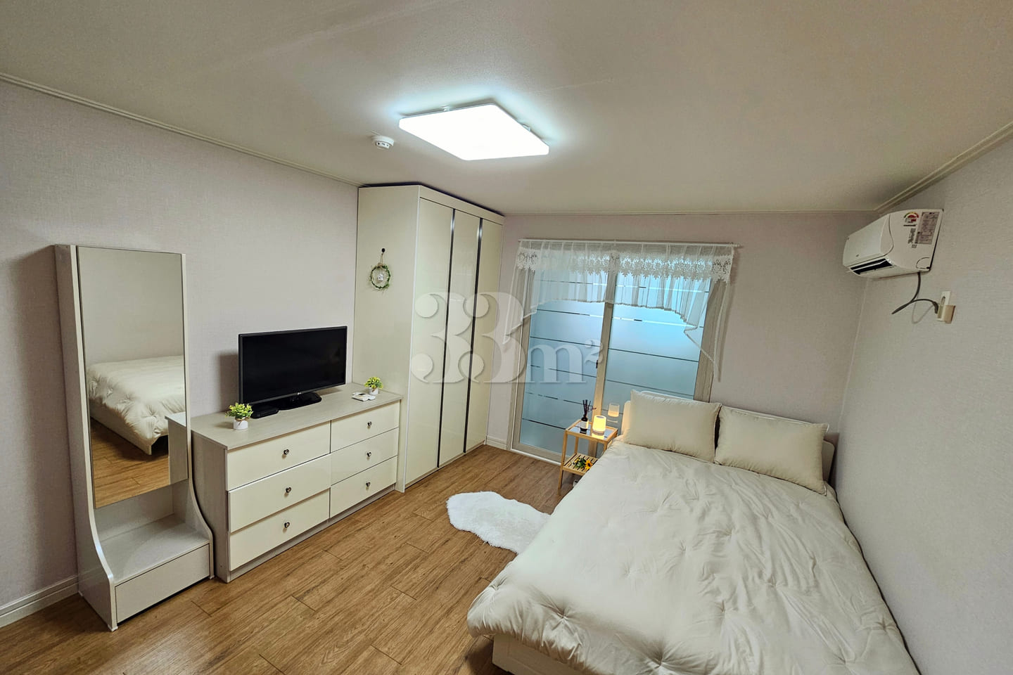 Suyeong Station Gwang-an Workation Room 2th image