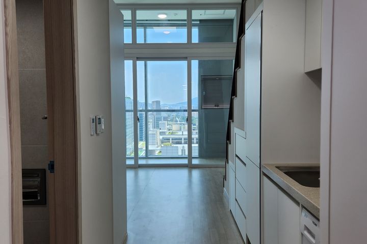 Gasan Quiet Duplex. Discount 7th image