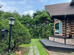 산속 마당넓은 통나무집 4번째 이미지