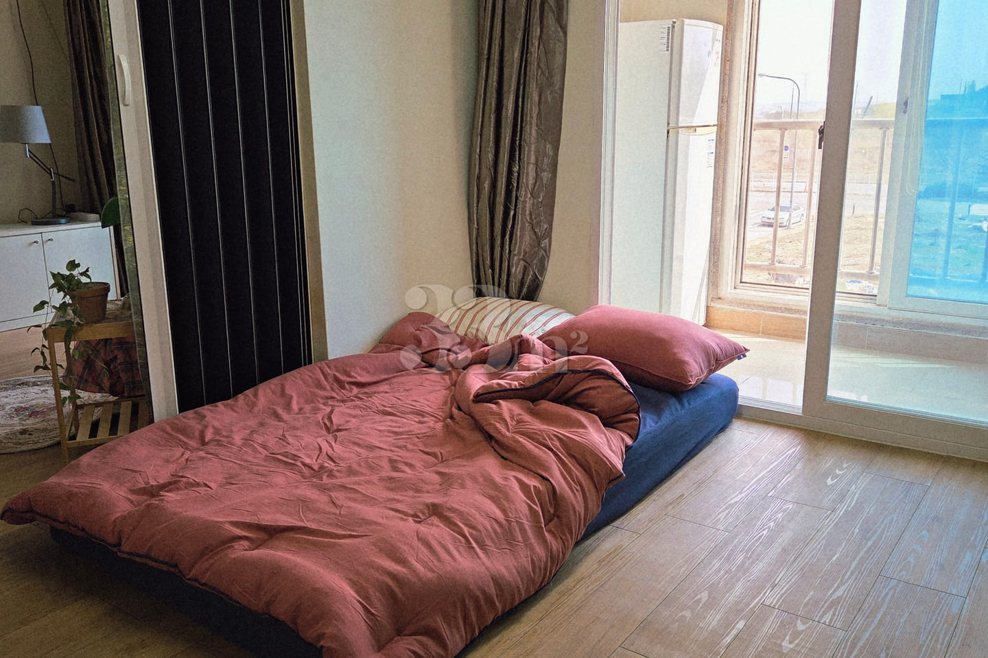 Paju Industrial Complex, fully furnished 1.5- 4th image