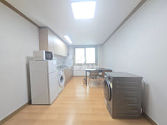 Silla House PC Room 203 4th image