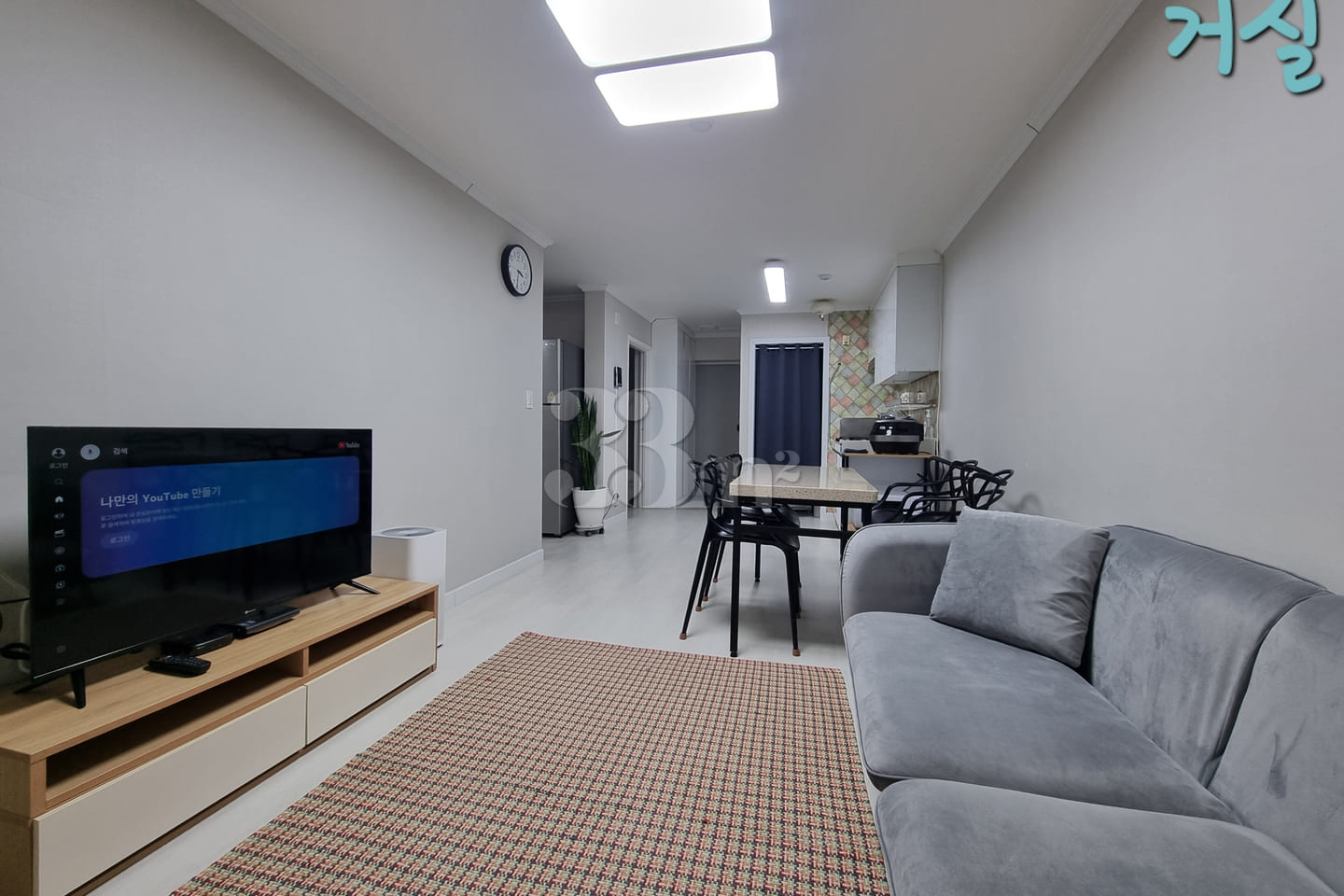 Apartment with a living room near Nowon Stati 0th image
