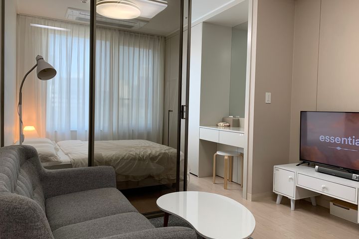 5 minutes from Dongdaegu Station, fully furni 2th image