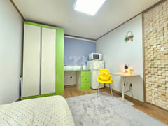 Green Cozy Mini Studio 5th image