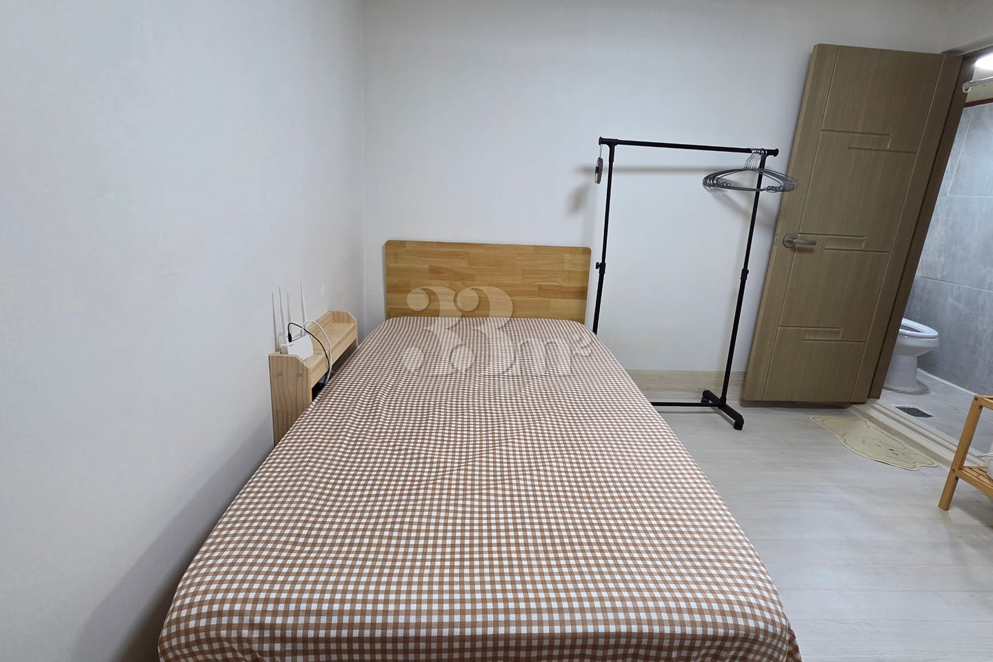 Studio apartment, 2-minute walk to Jeonbuk Na 1th image