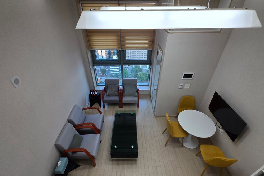 깔끔한오피스텔 3인침대 2번째 이미지