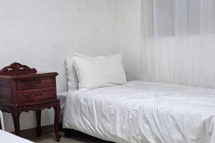 Room 201, a home away from home 3th image