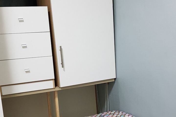 Studio apartment for women only near Sinnonhy 6th image