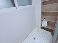 Hongdae Center E Shower Room 1th image