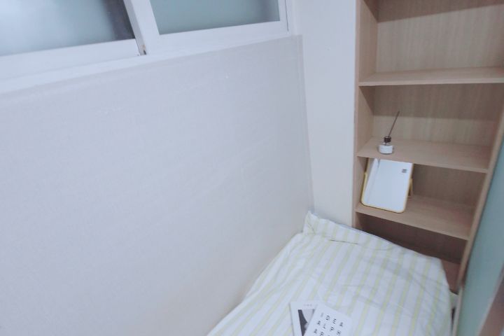 Hongdae Center E Shower Room 1th image