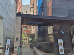 Gangnam Station Free Parking 501 13th image
