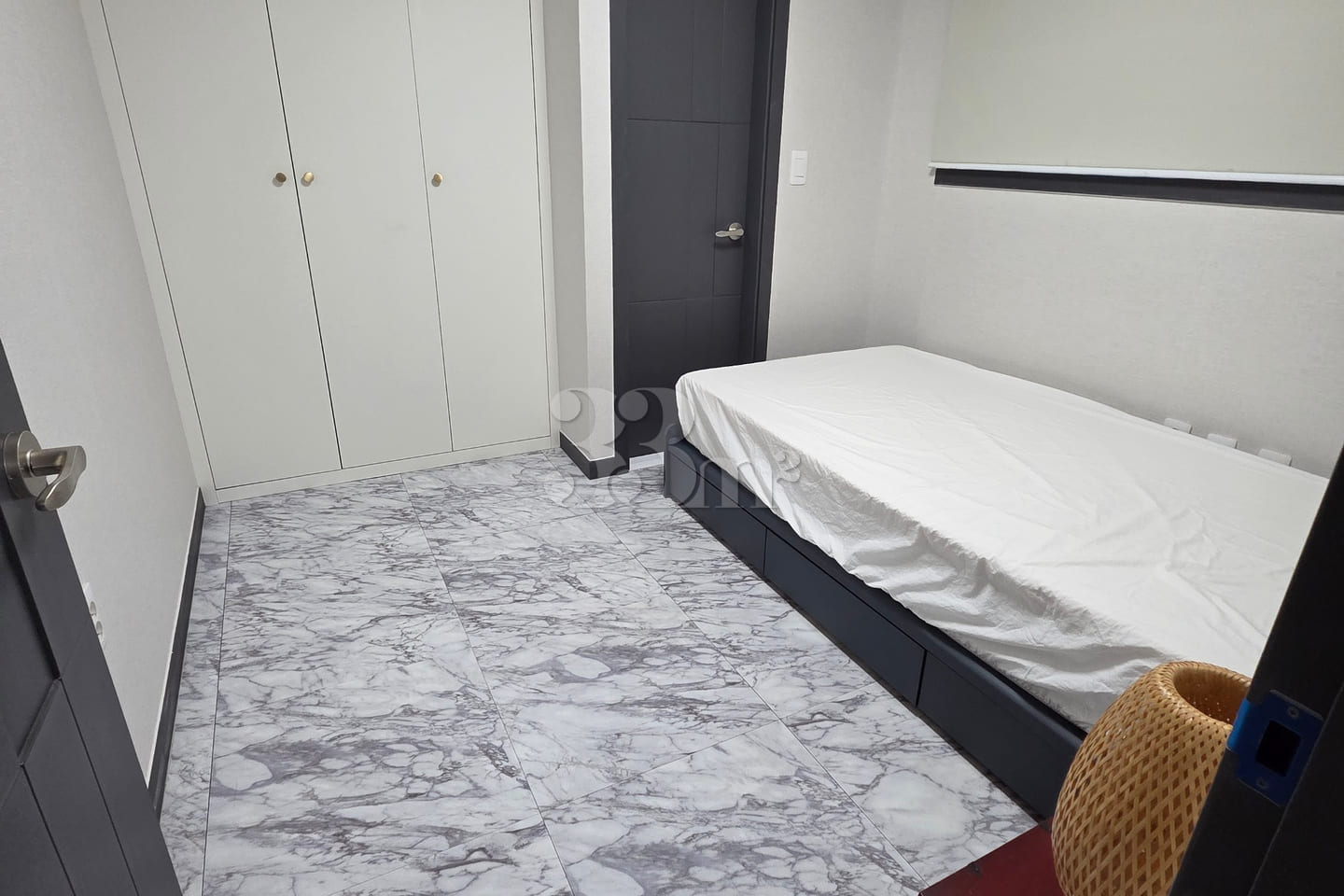 Fully furnished, newly built 1.5-room unit 🌈 3th image