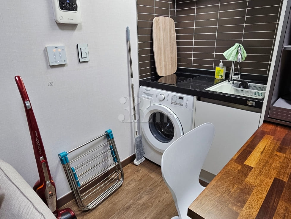 Fully-furnished studio apartment near Ilsan B 14th image