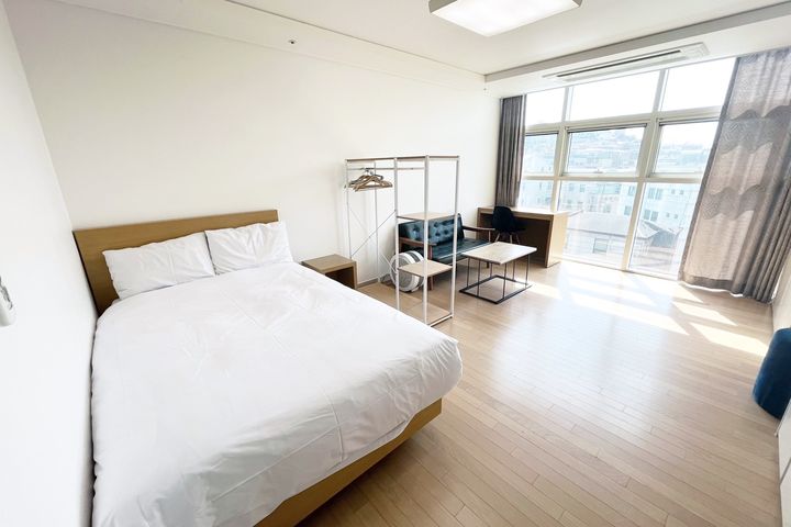 용산구 깔끔하고 넓은방 0번째 이미지