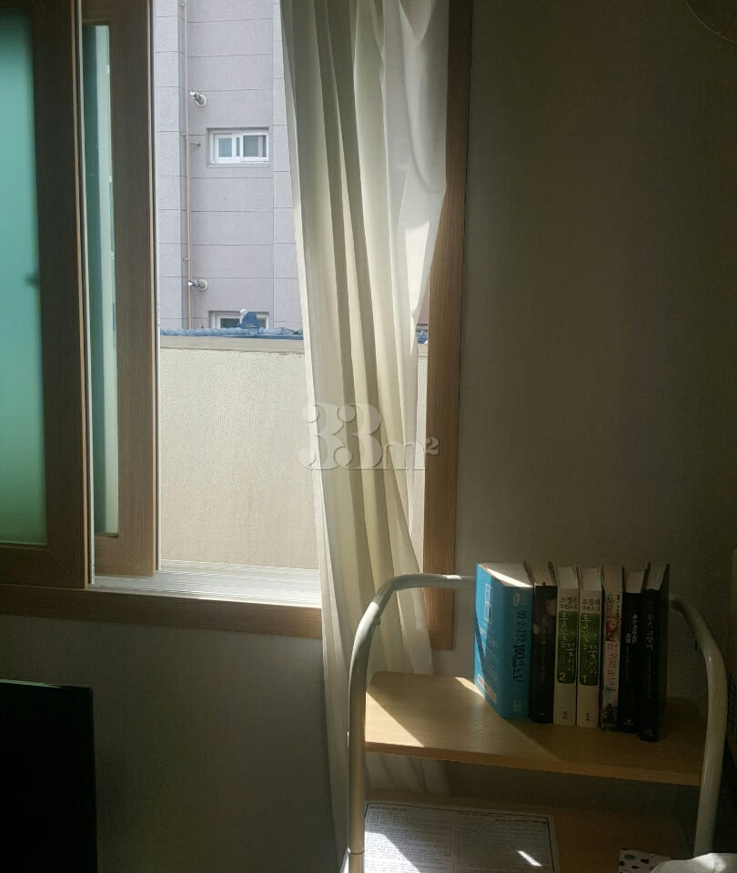 Suwon Station Airbnb-style 3th image