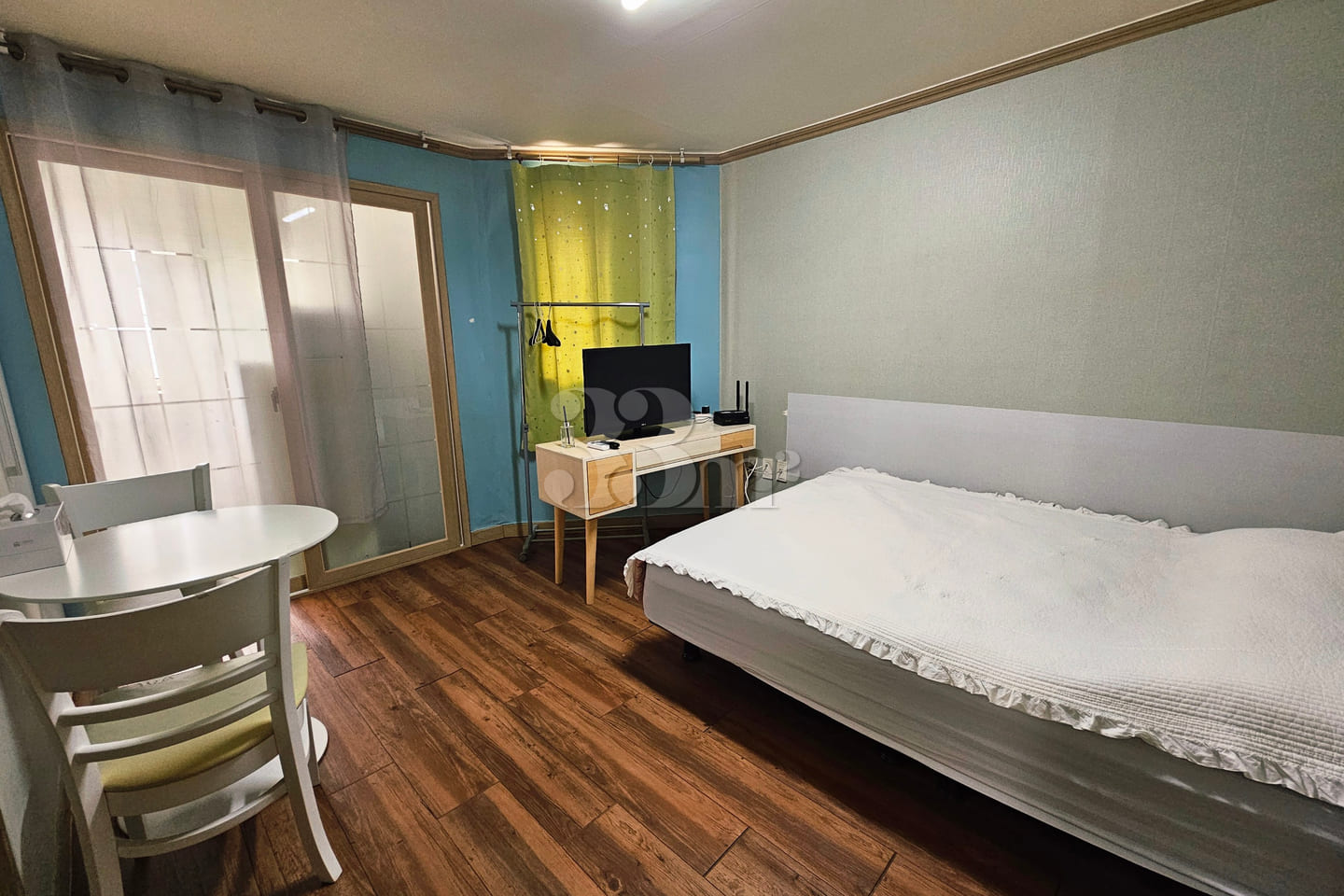 Studio apartment, 15 minutes from Yeungnam Un 1th image