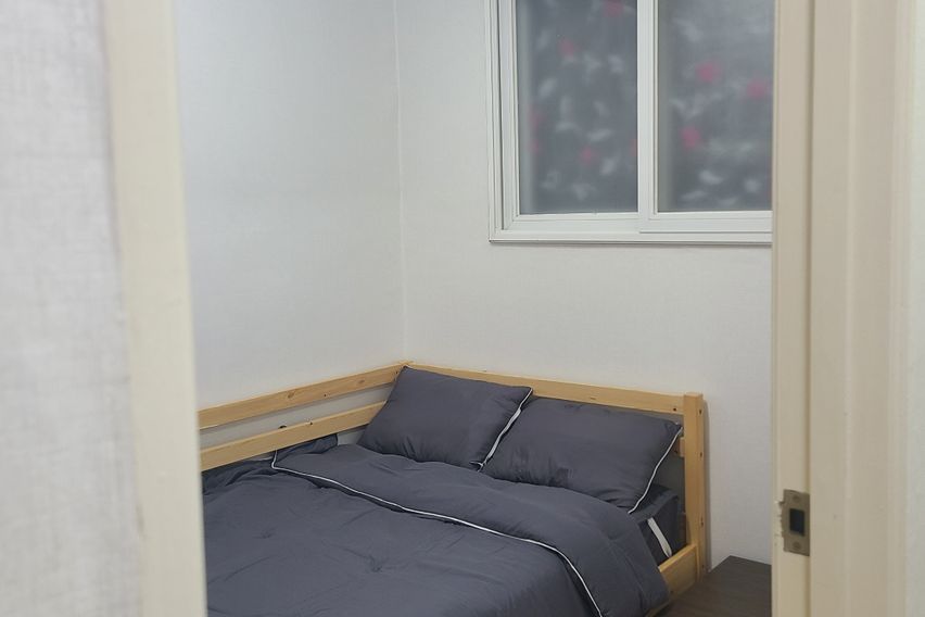 Happy Hour 16th image