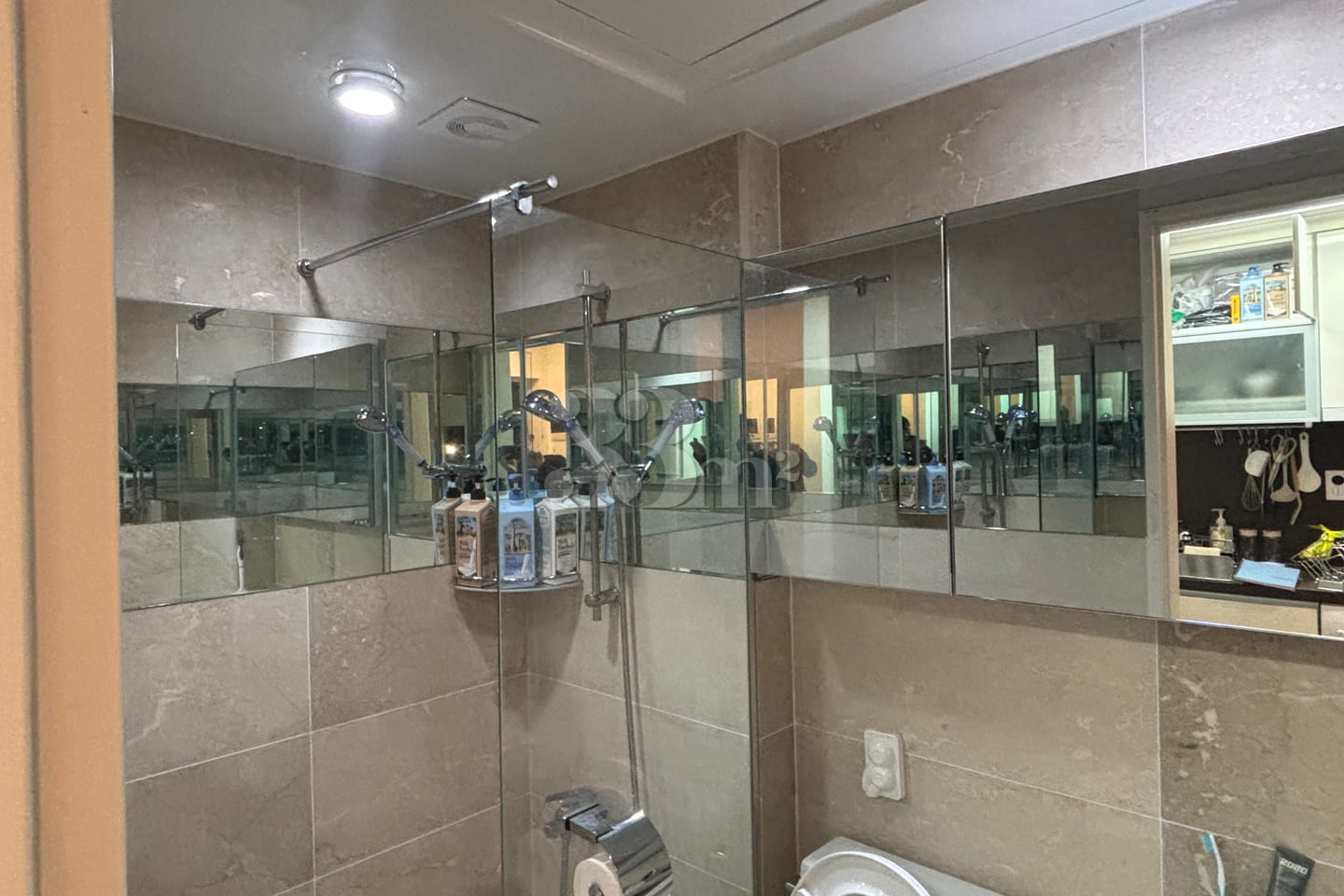 Hongik University Station Area - Special Pric 8th image