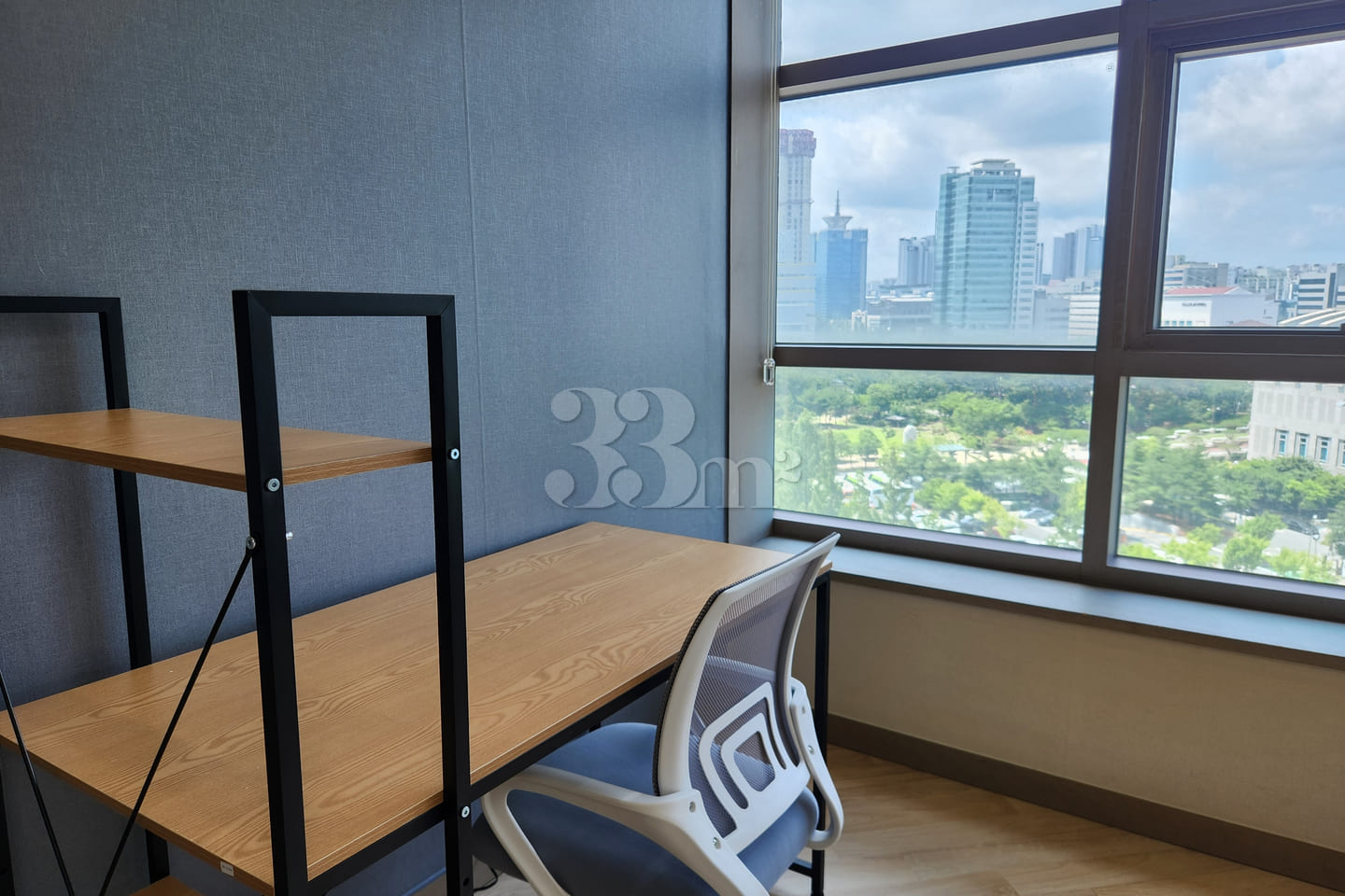 Spacious house in the Dunsan-dong/City Hall S 3th image