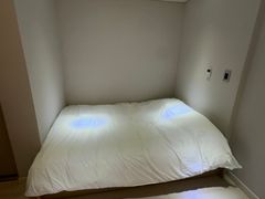 디스커버리 디뷰 3번째 이미지