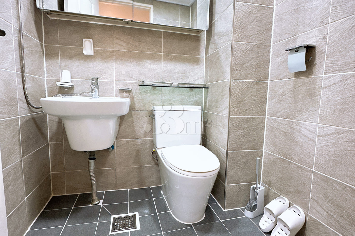 10 minutes from G-Well, Yuwon Apt. 203 14th image