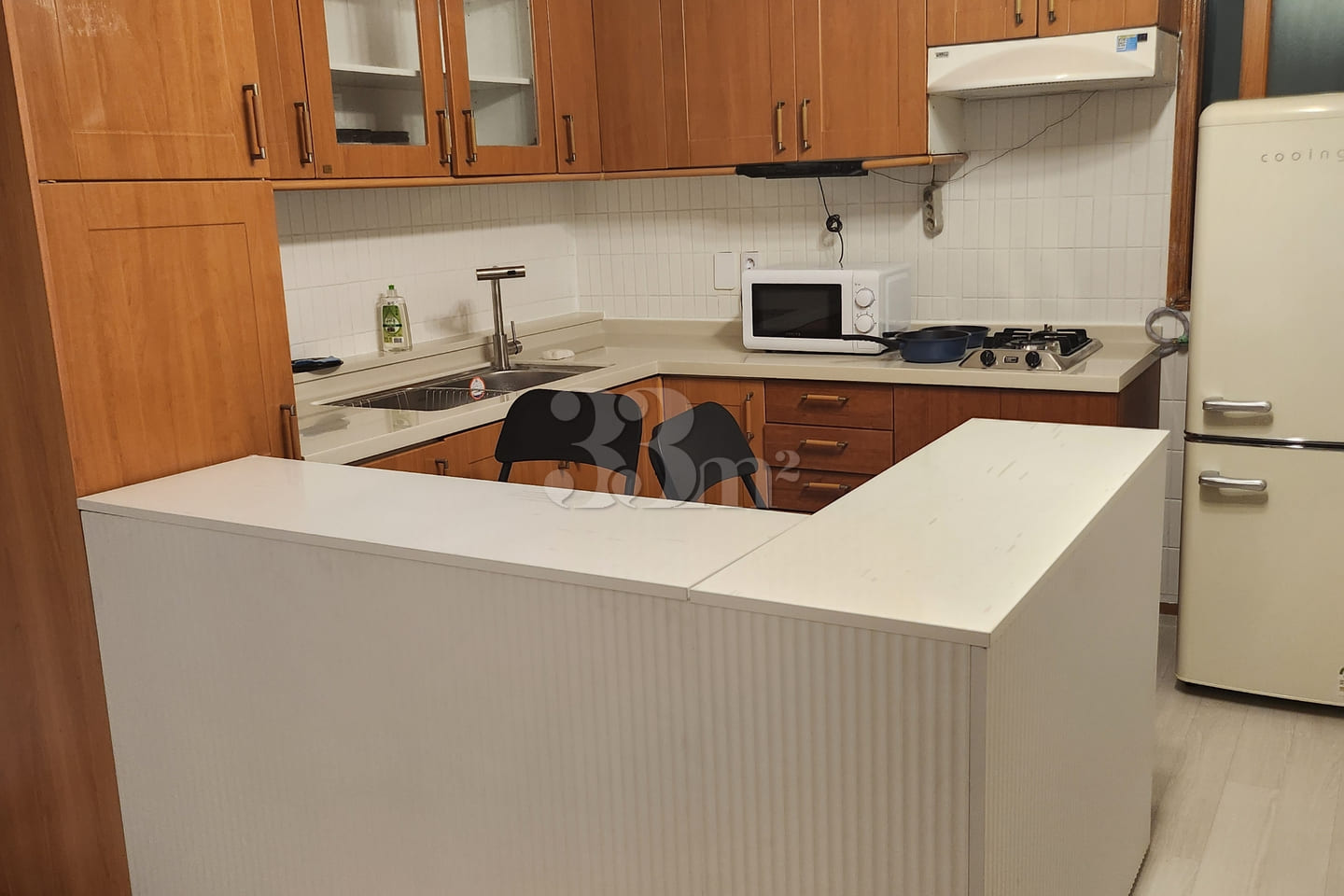 Sinsa Station, 2-minute walk, 3 rooms/Garosu- 9th image