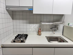 Spacious Studio, 5 Minutes from Hongik Univ. 6th image