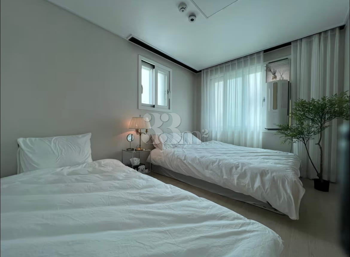 Cozy duplex house by the Han River 17th image
