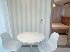 Spacious 2-room unit that feels just like hom 0th image