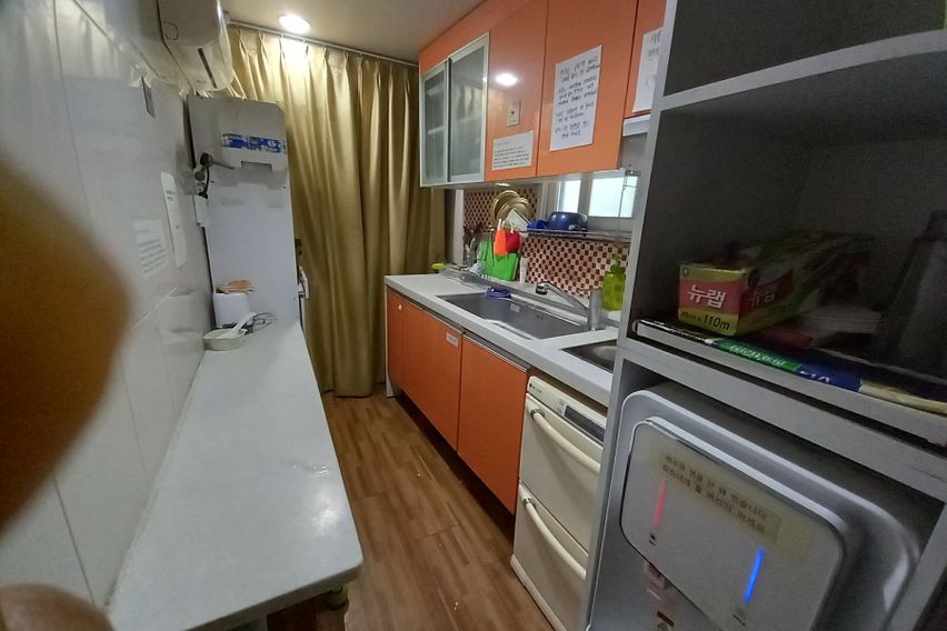 종로3가역 풀 옵션 룸