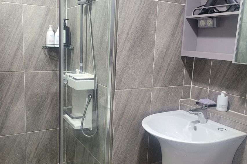 💙 1-minute walk from Dongmyo Station, best v 14th image