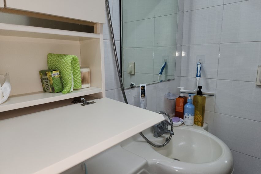 송산동 2층 103호