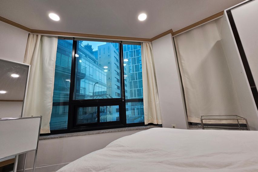 양재 모던하우스 