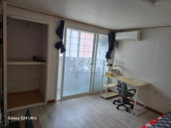 Studio apartment in Chunghyo-dong with conven 1th image