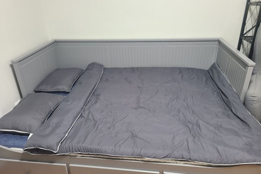 Happy Hour 15th image