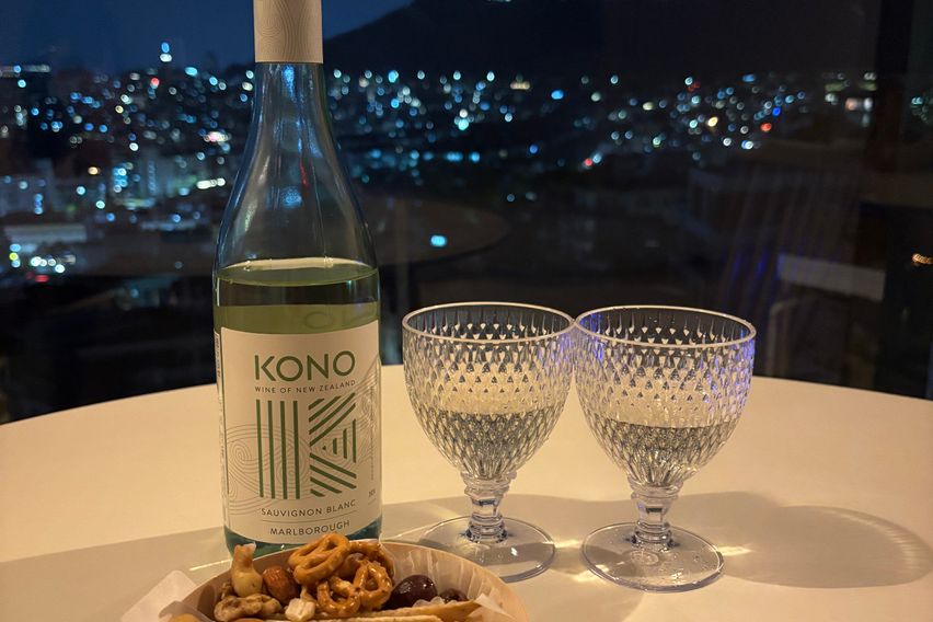 Itaewon 1-room with the best Namsan view 0th image