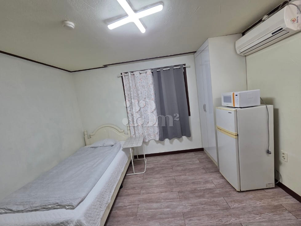 Convenient room in Jangan-dong 5th image