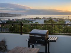 Fantastic Ocean View Luxury Home 19th image