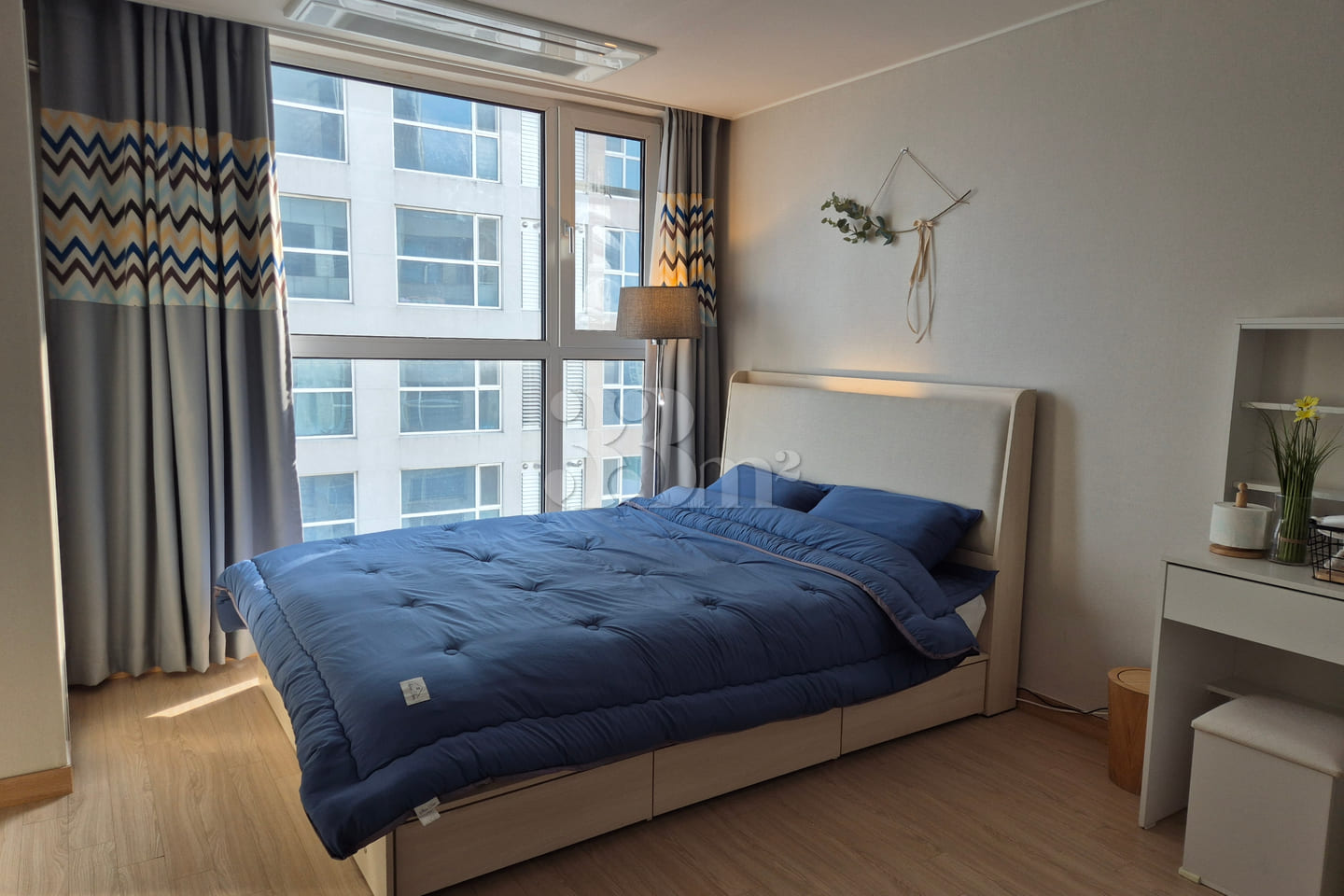 Clean, spacious room 3 minutes from Pyeongtae 13th image