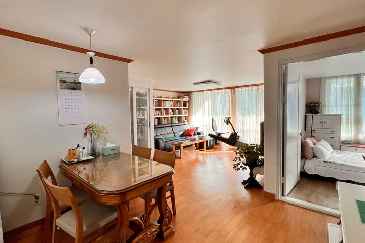 Quiet apartment in Pyeonghwa-dong, Jeonju 5th image