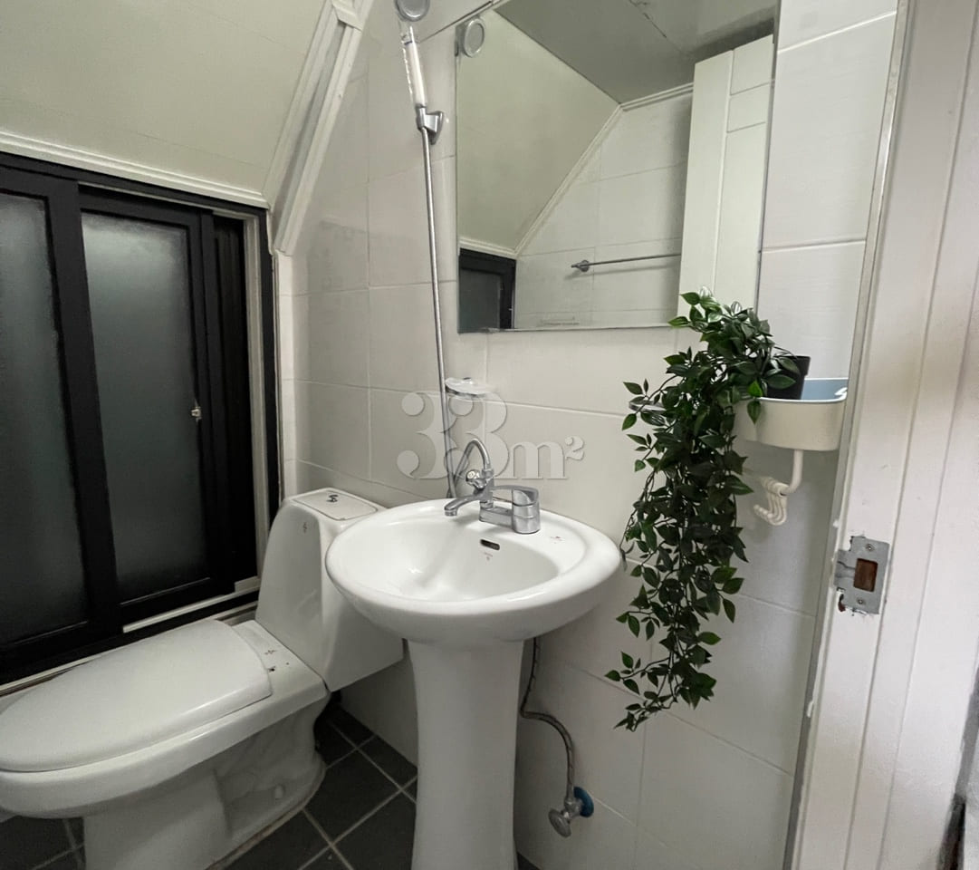 Raum Suite+ Room 504 15th image
