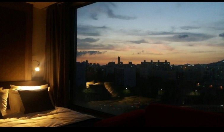 신사역 뷰맛집 RED