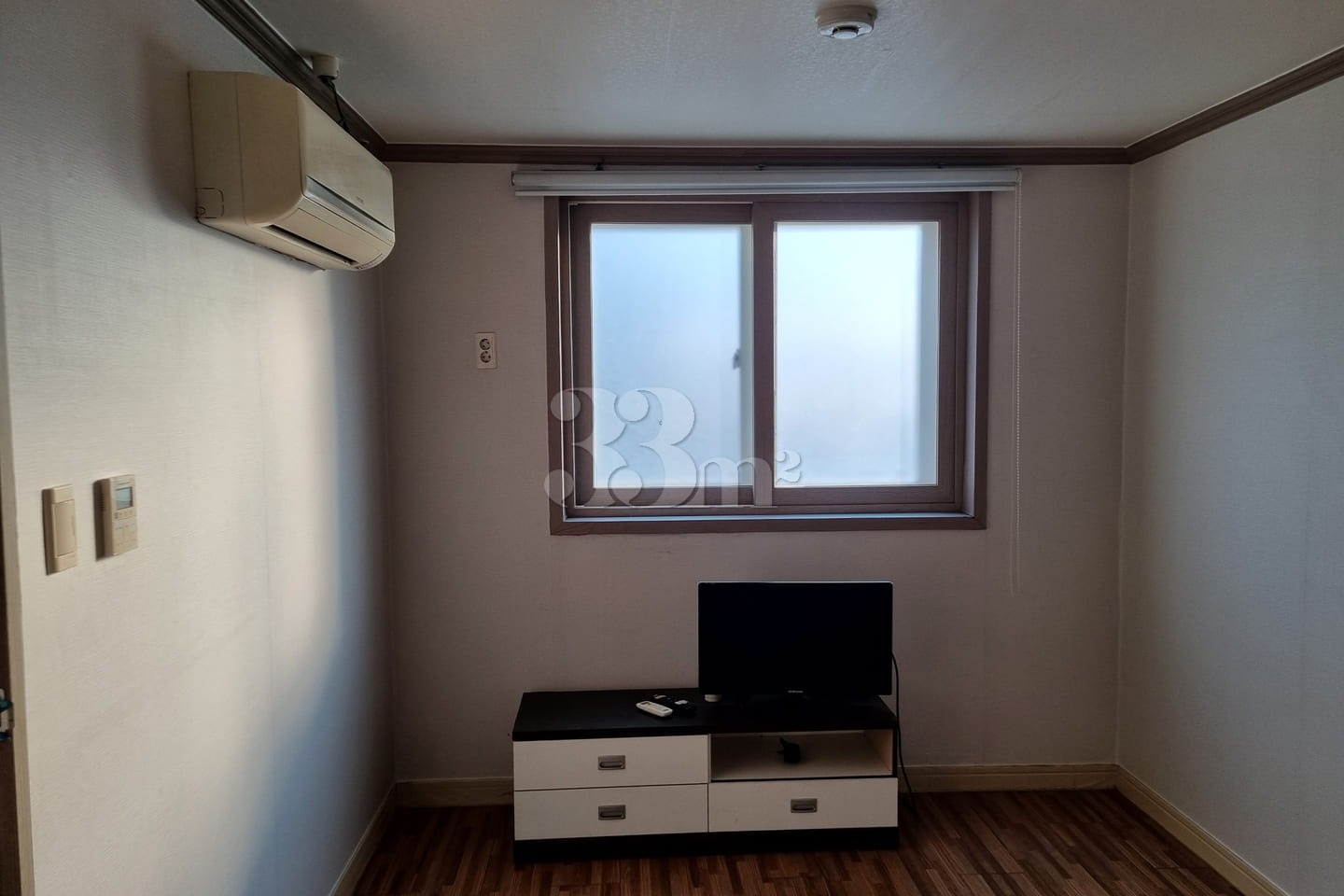 Yega Building B, Unit 305 5th image