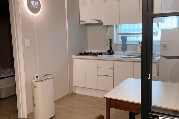 Near Gunja Station / Fully Remodeled! 3th image