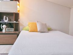 Cozy House 502 11th image